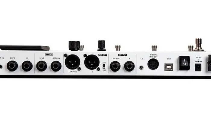 Mooer GE250 com footswitches iluminados — foto 3 de 5